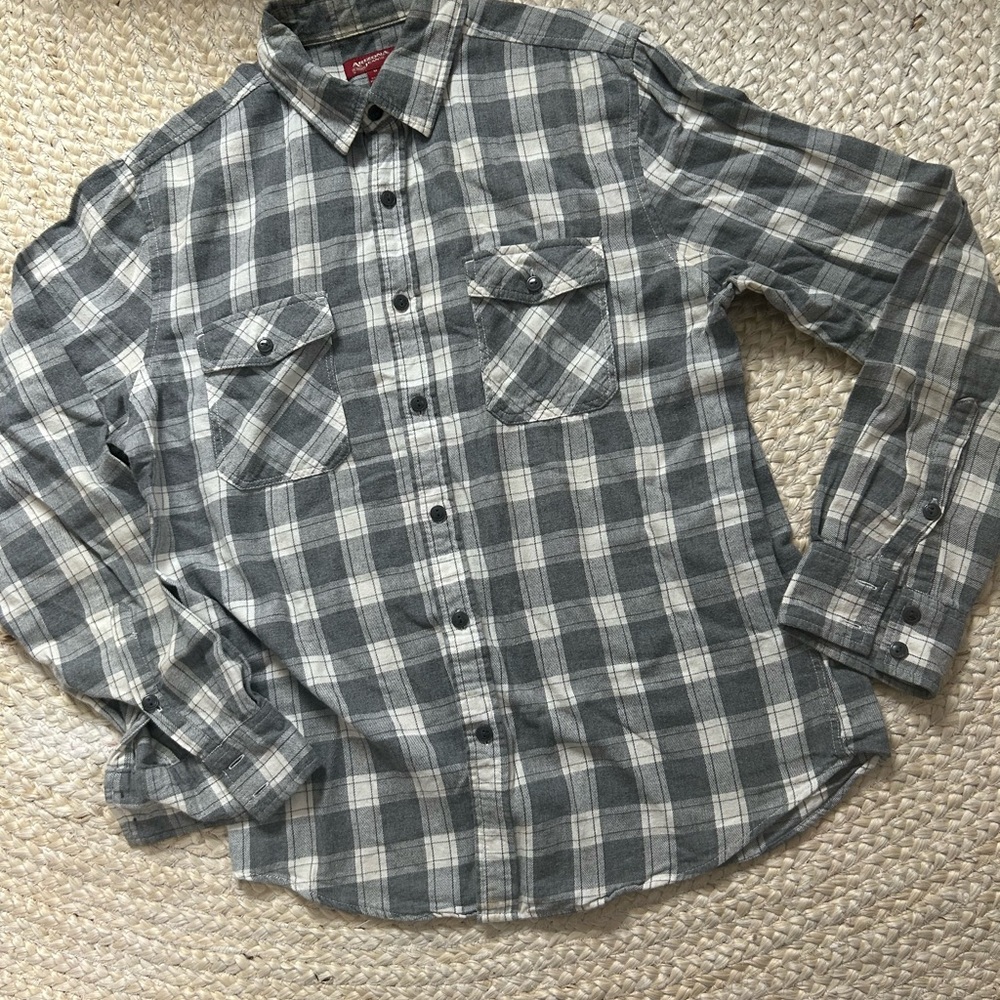 Men’s Arizona paid flannel long sleeve button down shirt top M